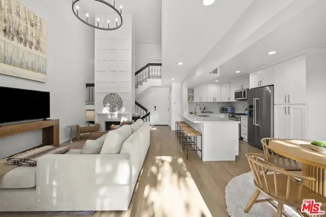 4425 Whitsett Avenue #214, Studio City, CA 91604 - #2