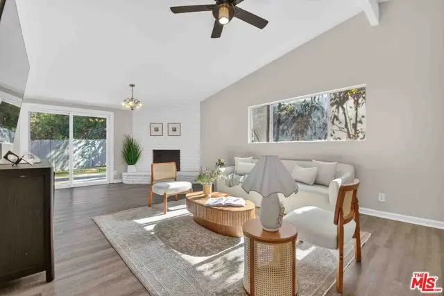 27706 Haxton Drive, Santa Clarita, CA 91351 - #3