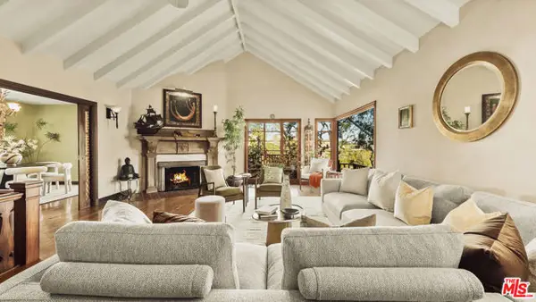 2882 Belden Drive, Los Angeles, CA 90068