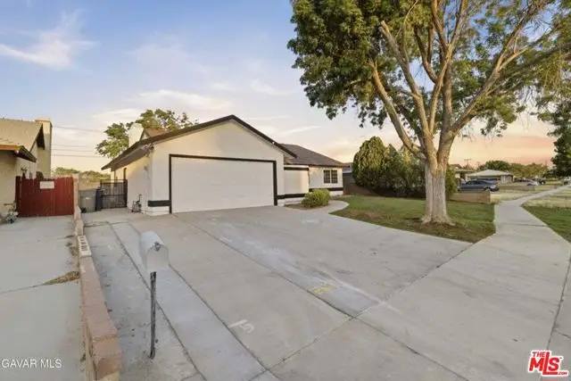 45102 Camolin Avenue, Lancaster, CA 93534 - #3