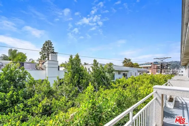 117 S Clark Drive #305, Los Angeles, CA 90048 - #3