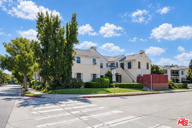 1036 S Genesee Avenue, Los Angeles, CA 90019 - #2