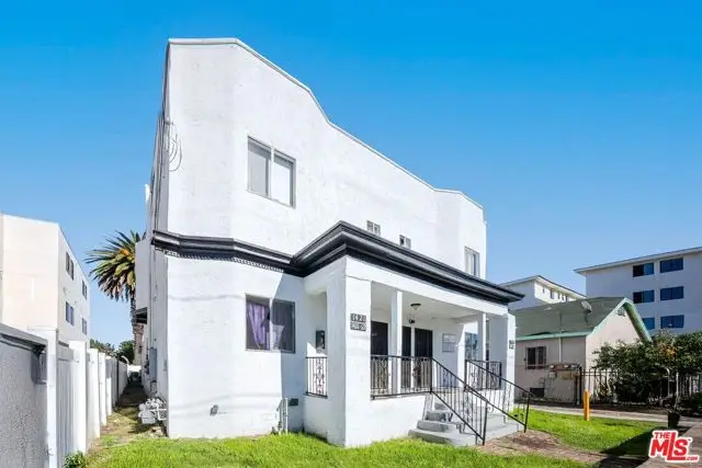 1419 W 36th Street, Los Angeles, CA 90018 - #3