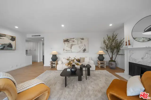 4477 Wilshire Boulevard #308, Los Angeles, CA 90010 - #1