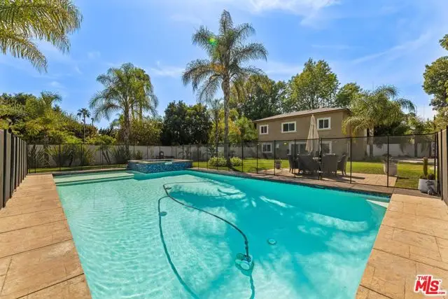 8817 Encino Avenue, Northridge, CA 91325 - #1