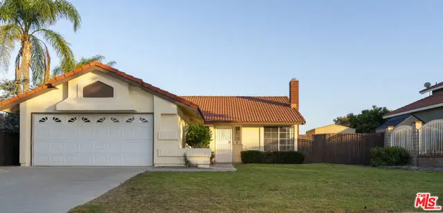 524 Ventura Avenue, Corona, CA 92879 - #2