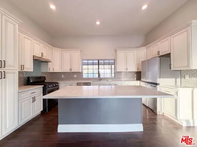 1401 60th Street, Rosamond, CA 93560 - #2