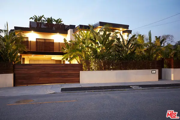 235 Entrada Drive, Los Angeles, CA 90402