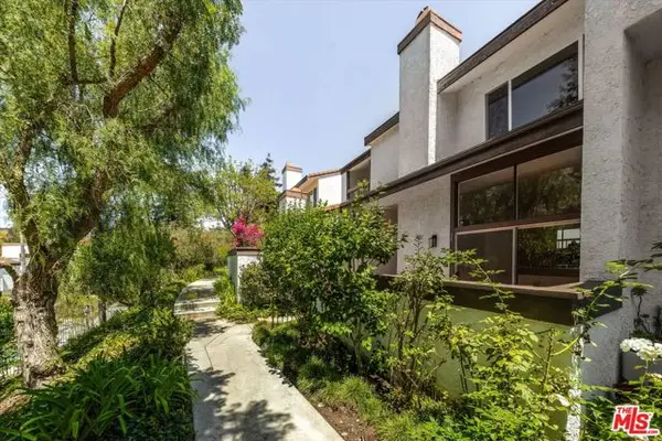 17173 Palisades Circle, Pacific Palisades (los Angeles), CA 90272