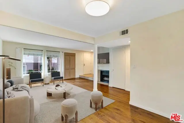 10239 White Oak Avenue #1, Northridge, CA 91325 - #3