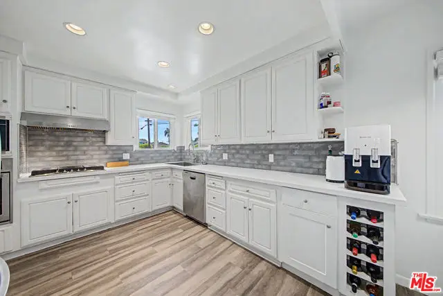 10530 Dolan Avenue, Downey, CA 90241 - #3