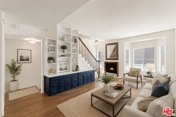 5145 Yarmouth Avenue #29, Encino (los Angeles), CA 91316