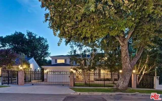 4135 Nagle Avenue, Sherman Oaks, CA 91423 - #2