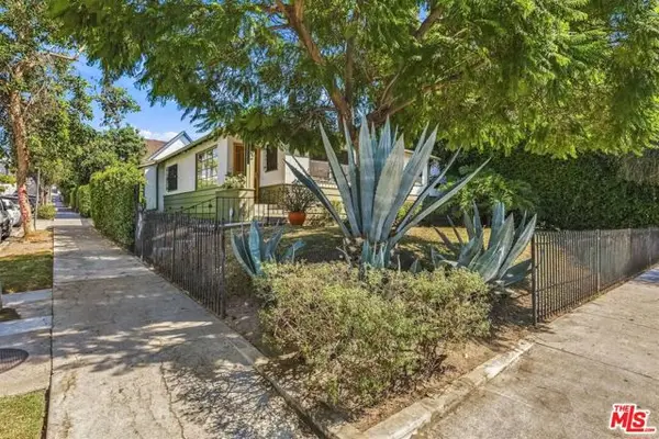 402 S Coronado Street, Los Angeles, CA 90057