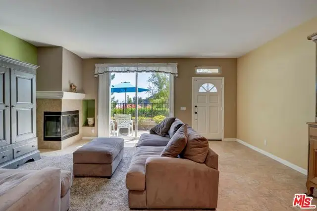 22365 Golden Canyon Circle, Chatsworth, CA 91311 - #3