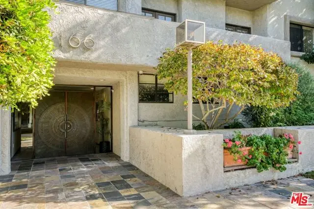 166 S Hayworth Avenue #201, Los Angeles, CA 90048 - #2