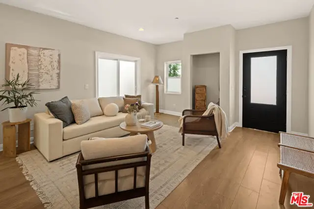 5922 Barton Avenue, Los Angeles, CA 90038 - #3