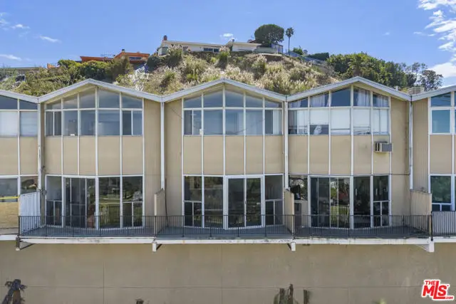 4749 Don Ricardo Drive, Los Angeles, CA 90008 - #2