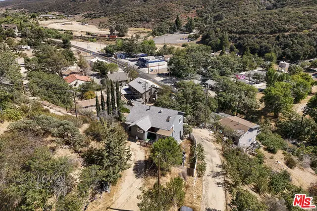 17565 Lone Pine Trail, Lake Hughes, CA 93532 - #2