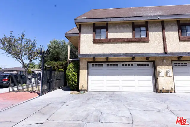 13400 Doty Avenue #1, Hawthorne, CA 90250 - #3