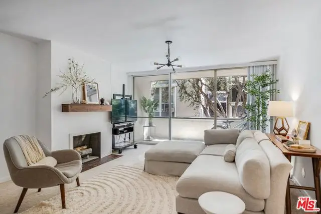 6375 Green Valley Circle #206, Culver City, CA 90230 - #3