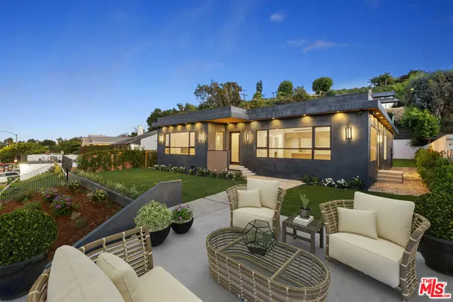5280 Sanchez Drive, Los Angeles, CA 90008 - #1