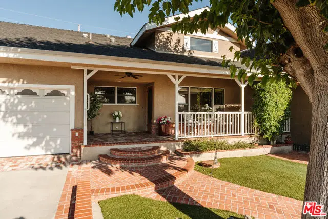 10162 Breidt Avenue, Tujunga, CA 91042 - #3