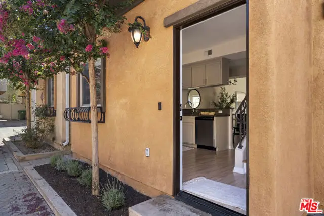 14548 Evan Way, Van Nuys, CA 91411 - #3