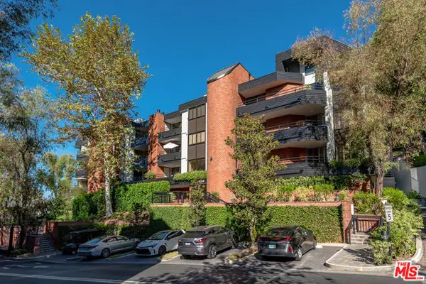 4784 Park Encino Lane #103, Encino (los Angeles), CA 91436