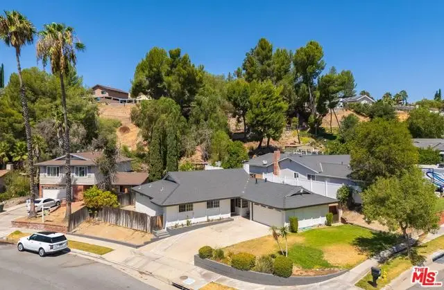 27127 Garza Drive, Santa Clarita, CA 91350 - #3