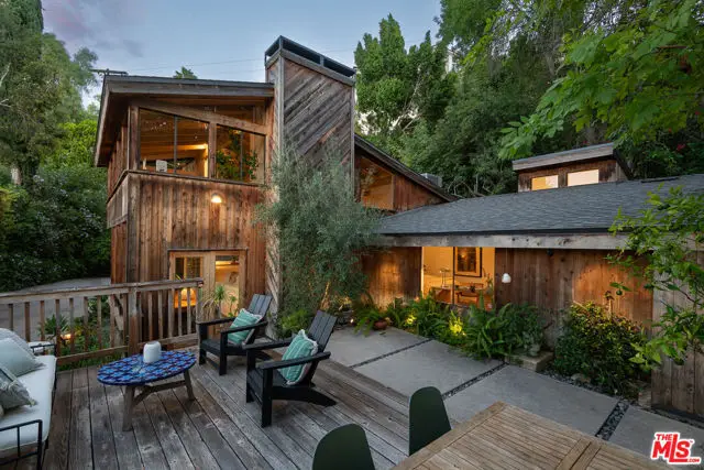 4100 Madelia Avenue, Sherman Oaks, CA 91403 - #1