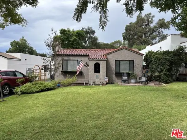 1431 N Hill Avenue, Pasadena, CA 91104
