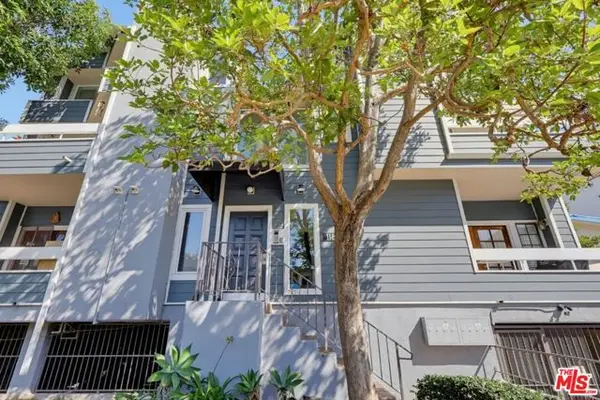 11818 Courtleigh Drive #104, Los Angeles, CA 90066