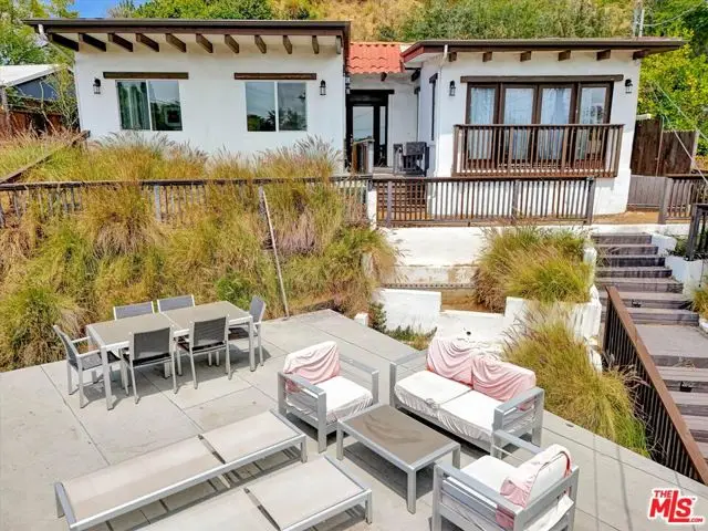 2007 Barcelona Drive, Los Angeles, CA 90046 - #1
