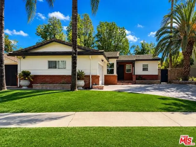 5406 Garden Grove Avenue, Tarzana, CA 91356 - #1