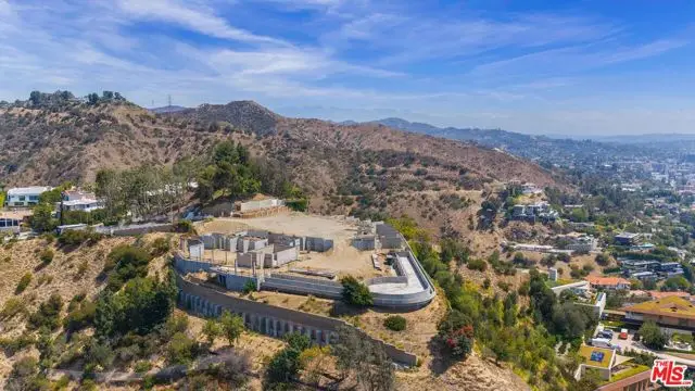 1 Electra Court, Los Angeles, CA 90046 - #1