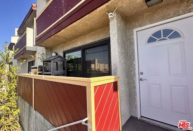 15554 Parthenia Street #8, North Hills, CA 91343 - #3
