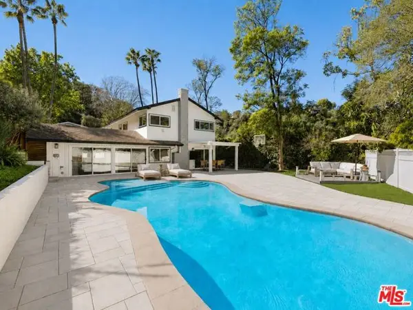 3430 Loadstone Drive, Los Angeles, CA 91403