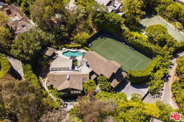 9910 Tower Lane, Los Angeles, CA 90210
