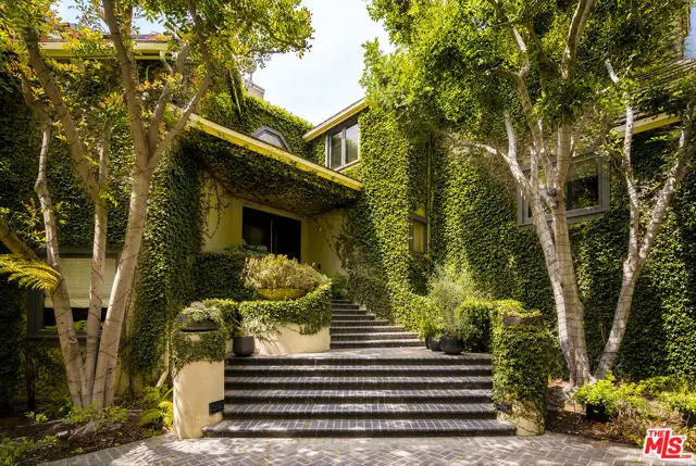 9910 Tower Lane, Los Angeles, CA 90210 - #3
