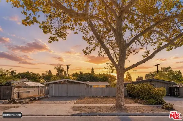 3208 N Studebaker Road, Long Beach, CA 90808