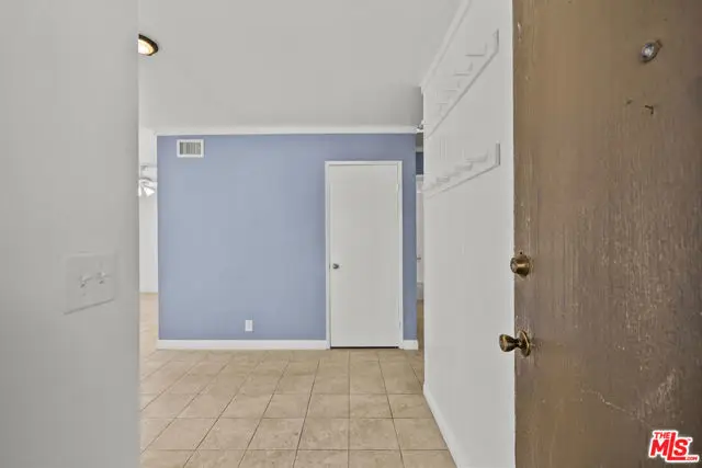 1532 Tern Court, San Buenaventura Ventura, CA 93003 - #3