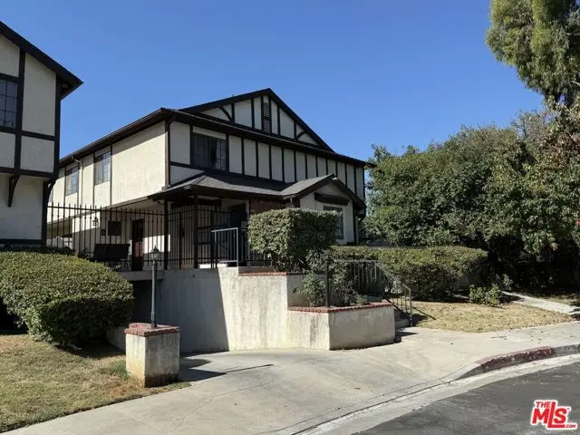 19620 Wyandotte Street #2, Reseda, CA 91335 - #2
