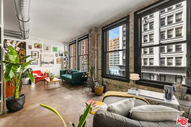 215 W 7th Street #407, Los Angeles, CA 90014 - #3