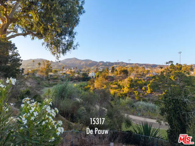 15317 De Pauw Street, Pacific Palisades, CA 90272 - #3