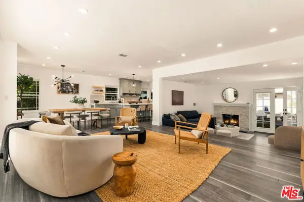 2903 Delaware Avenue, Santa Monica, CA 90404