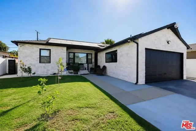 9137 Bartee Avenue, Pacoima, CA 91331 - #1
