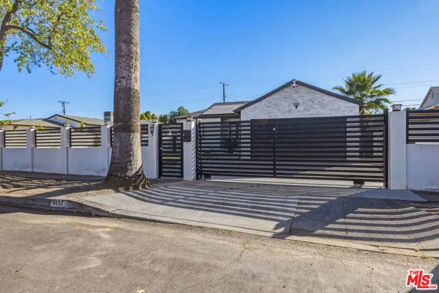 9137 Bartee Avenue, Pacoima, CA 91331 - #3
