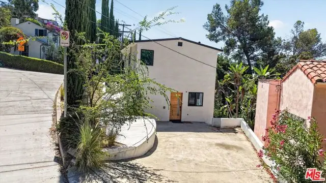 3950 Franklin Avenue, Los Angeles, CA 90027 - #3