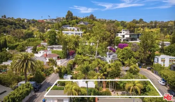 1216 Ozeta, Los Angeles, CA 90069